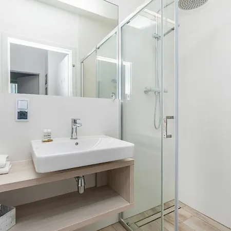 아파트 Sloneczny Z Dwiema Sypialniami I Parkingiem By Renters *